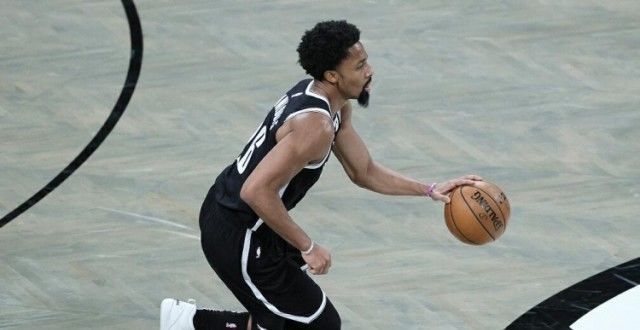 网友：在NBA打球有多难 丁威迪：80亿人中选出了500个球员