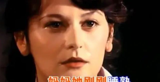 新影史第一吻：女主角是个意利女孩！