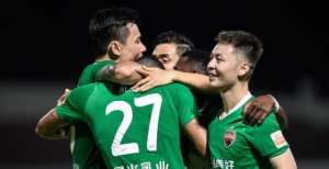 中超-卡尔德克双响元敏诚破旧主 深圳3-0重庆2连胜