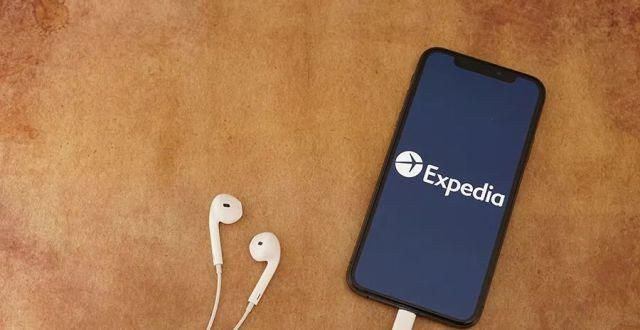 Expedia Q2总预订量同比激增6倍，收入恢复近七成