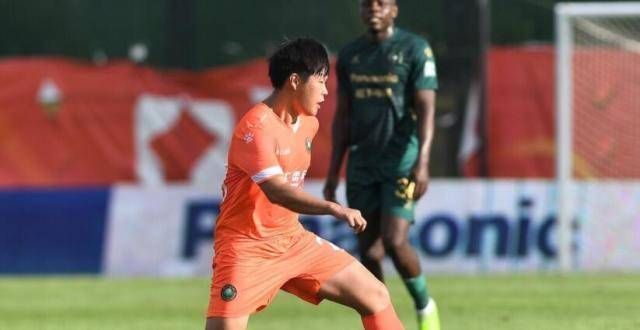 3-0！中甲争冠热门终于赢了！33岁穆谢奎戴帽＋5场7球，登手榜