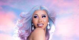 蜜雪冰城主题曲歌词商标申请被驳回；Cardi B与华纳音乐签署版权协议