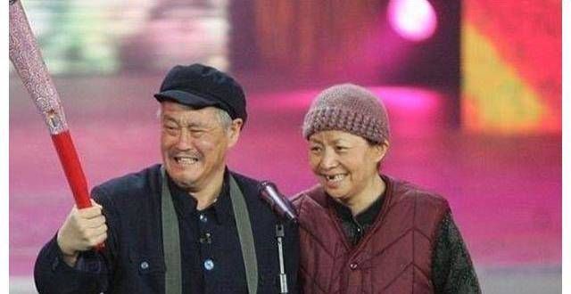 知名小品演员孙涛，为何红了25年没绯闻？看他老婆是谁就知道