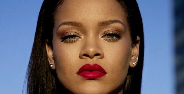 Rihanna成全球最富有女歌手