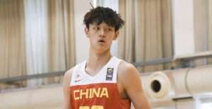 后继有人！4星中国球员宣布加盟NBA，明年有望首轮被选中