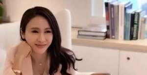 艺小众女头黎姿晒出三个女儿近照，却被网友吐槽：女神的基因真是浪费了今日分