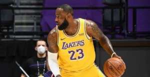 华德还可怜帕金斯：勒布朗就别逞强继续当NBA最佳球员了吧 现在该传给KD了湖人不