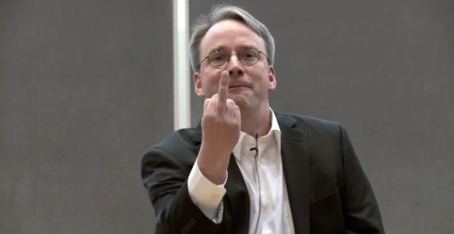 融服务体系Linus Torvalds称GitHub“绝对无用的垃圾合并”如