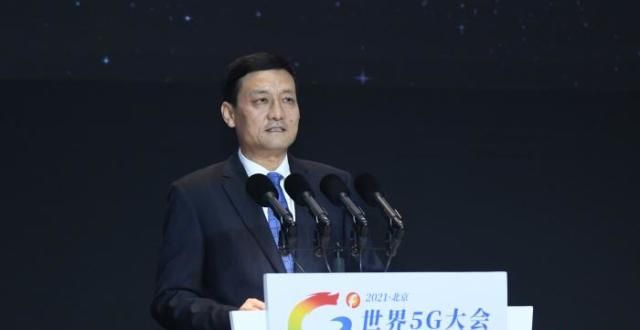 卡不费流量工信长：5G基站已达99.3万个，将指导运营商探索建网新模式广