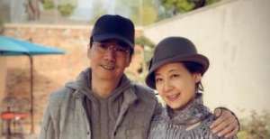 晚山河已秋范明妻子近照曝光，二婚老婆隐藏了23年长成这样，难怪不愿公开她背景图